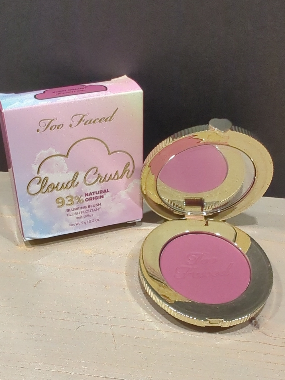 Too Faced Cloud Crush Blurring Blush Berry Dreamy